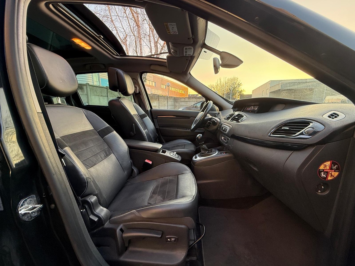 RENAULT Scenic 1.6 DCI 130 CV SL LOUNGE 1er main en 4XCB