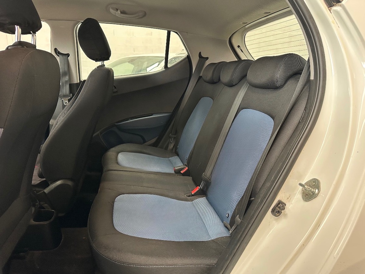 Hyundai i10 II 1.0 66 PACK EVIDENCE