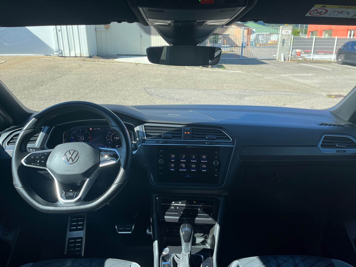 Volkswagen Tiguan Allspace 2.0 TDI 150ch R-Line DSG7, Suivi complet VW, Attelage électrique pivotant