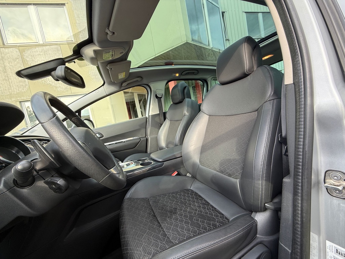 Peugeot 3008 1.6 e-HDI 115 CV allure ETG6 4XCBL
