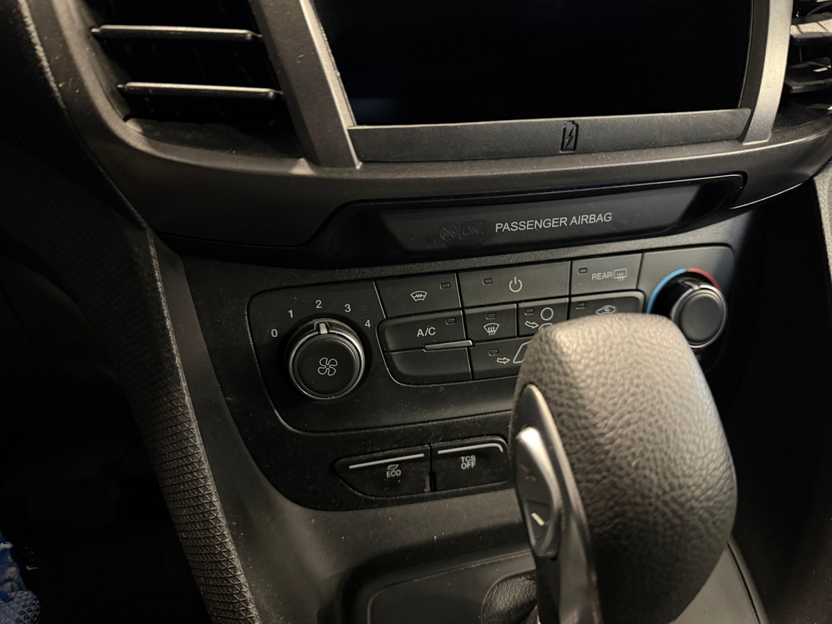 Ford T.CONNECT transit Connect 120 ch BVA 5 Places Long Boite Automatique / Double porte latéral