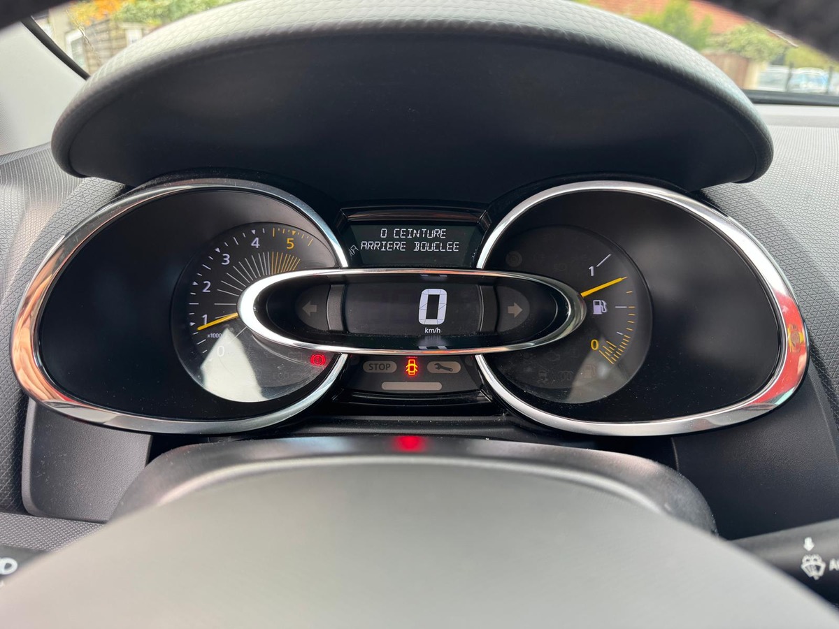 RENAULT Clio IV Estate 1.5 DCI 90cv Intens - Garantie