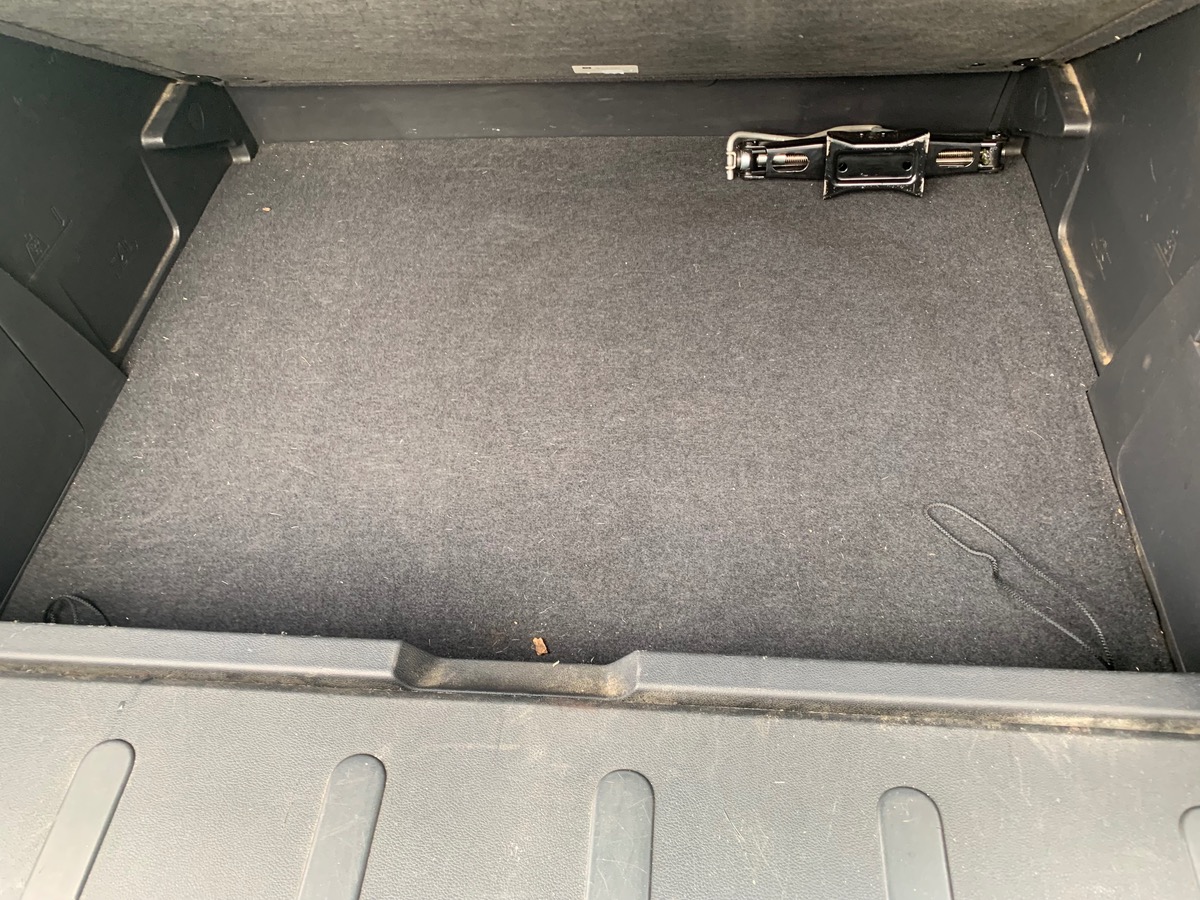 Peugeot 3008 115 ch | GPS | Bluetooth | Régulateur de vitesse | Sièges rang 2 rabattables à plat