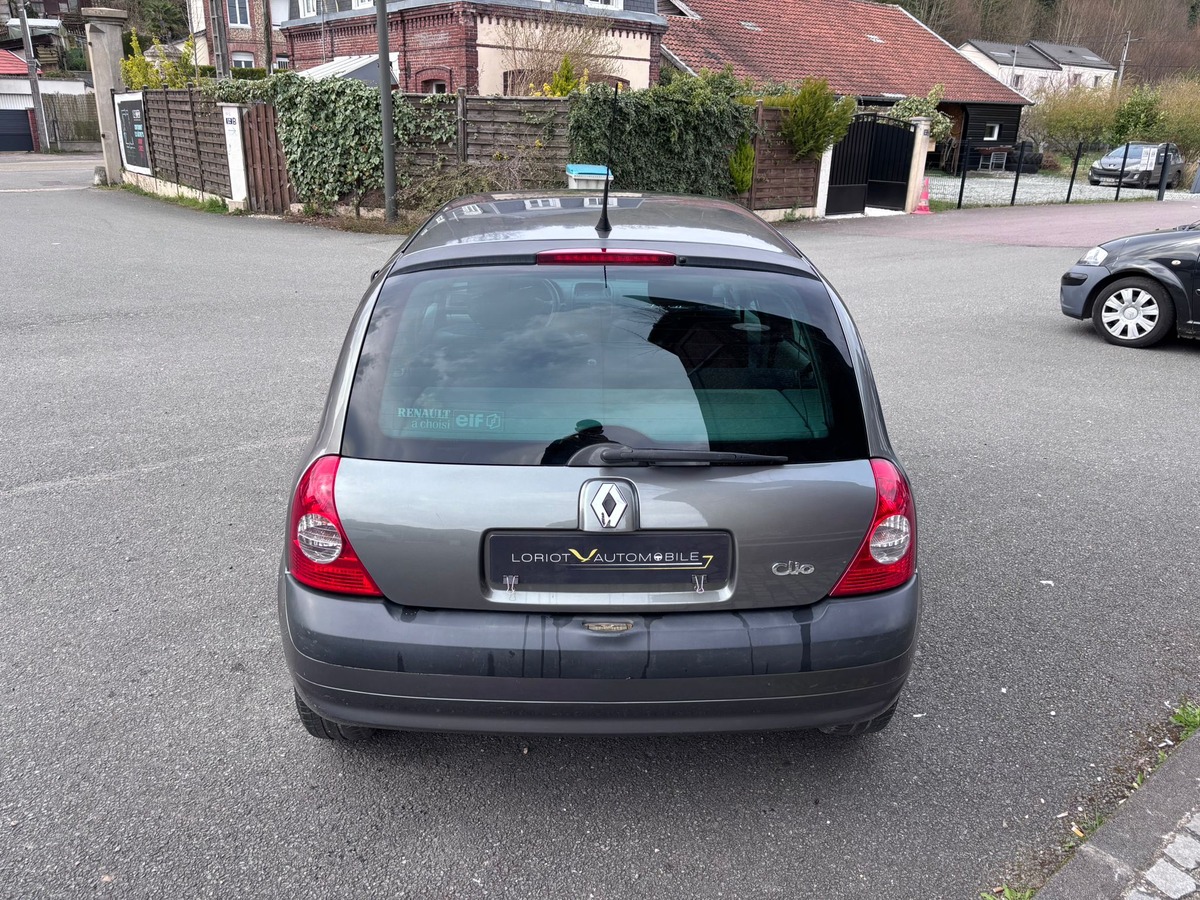 RENAULT Clio II 1.2 75 5 portes Authentique - Distribution neuve - Garantie