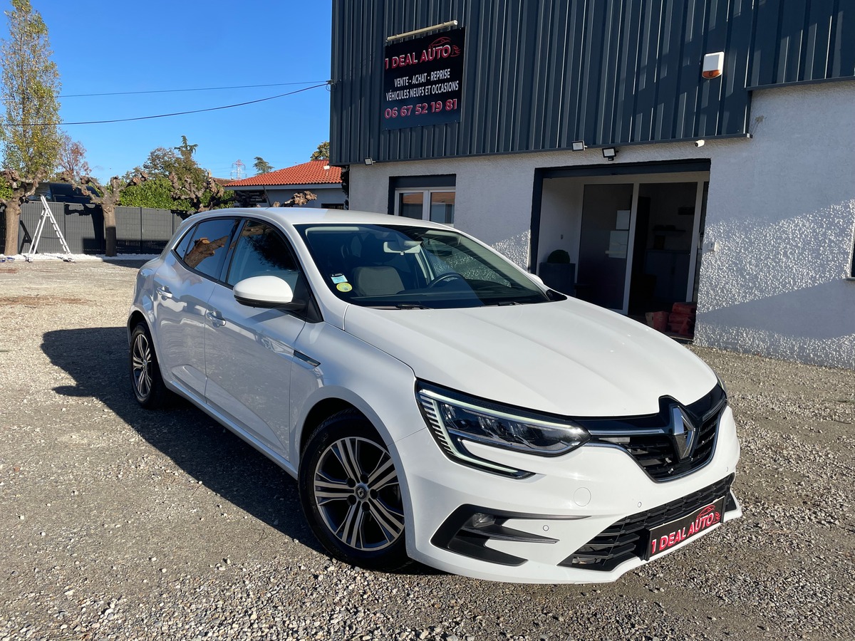 RENAULT Megane IV