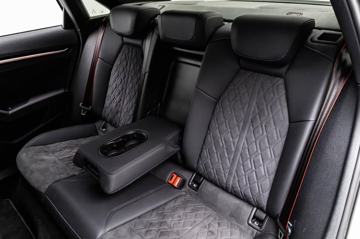 Audi RS3 Berline IV 2.5 TFSI 400ch quattro S tronic 7/Bang&Olufsen/Matrix