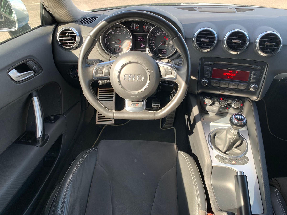 Audi TTS 272 ch | Régulateur de vitesse | Climatisation automatique | Sellerie cuir et alcantara