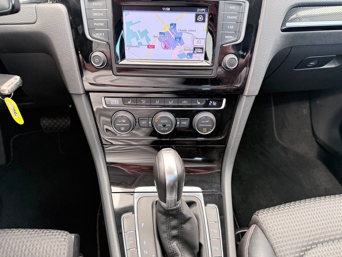 Volkswagen Golf VII 1.6 TDI 105   dsg Carat 09/2013 85.580 kms Première main
