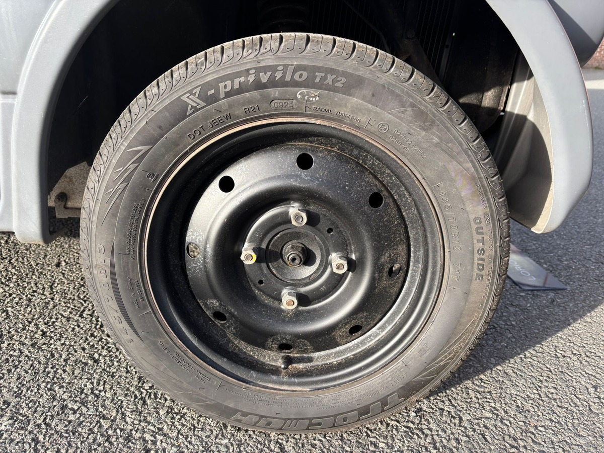 Opel Omega MEGA MULTITRUCK FOODTRUCK 600D - Entretiens à jour