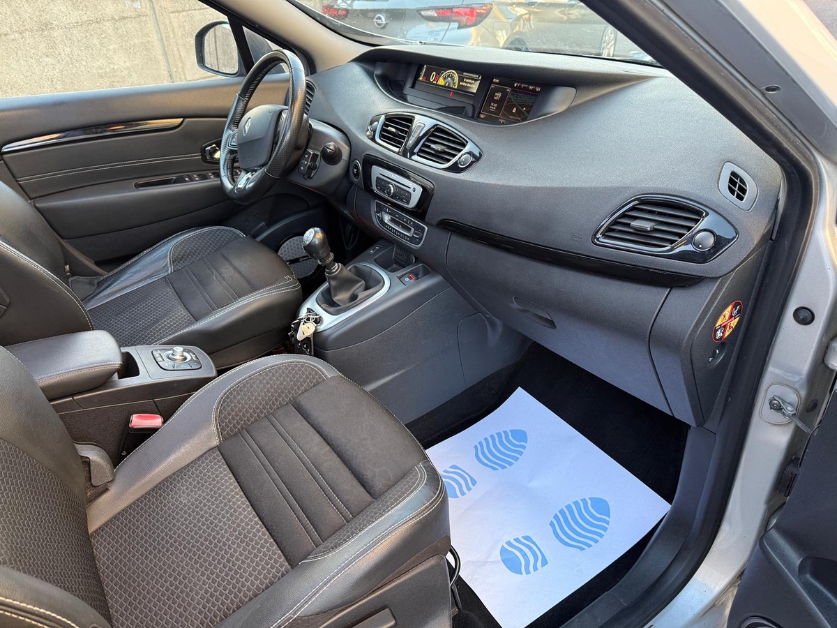 RENAULT Scenic III 1.6 DCI 130 CV BOSE ÉDITION garantie 6 mois