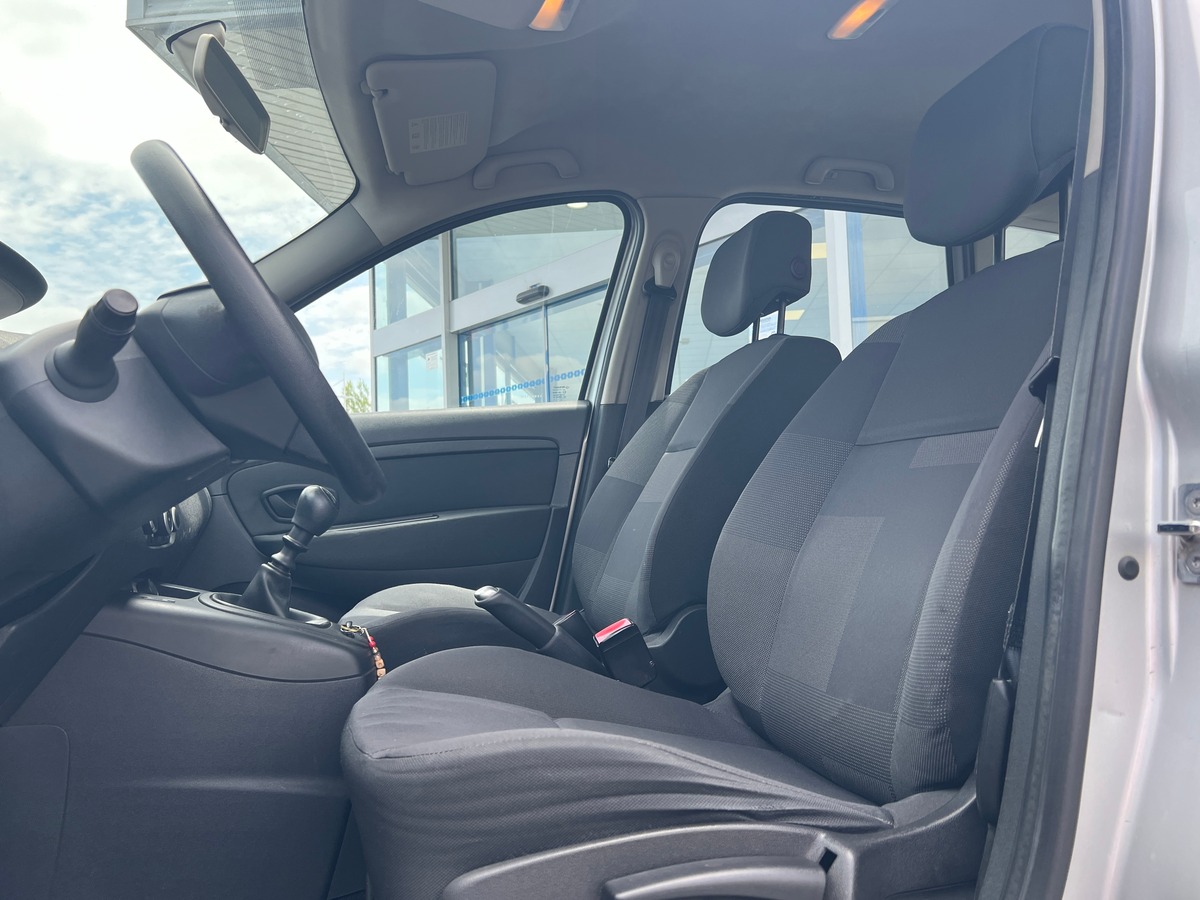 RENAULT Scenic 105 ch | Régulateur de vitesse | Climatisation