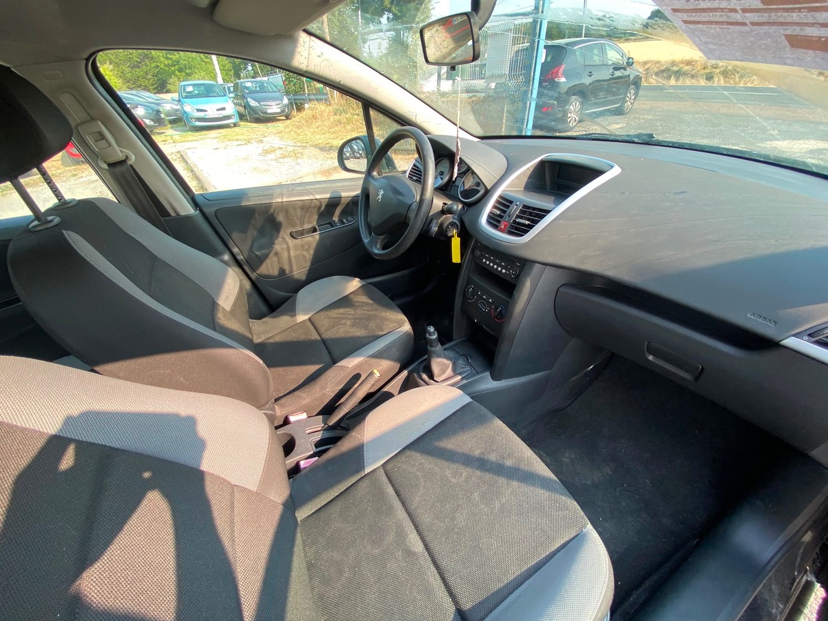 Peugeot 207 1.6 hdi 90cv 222190km