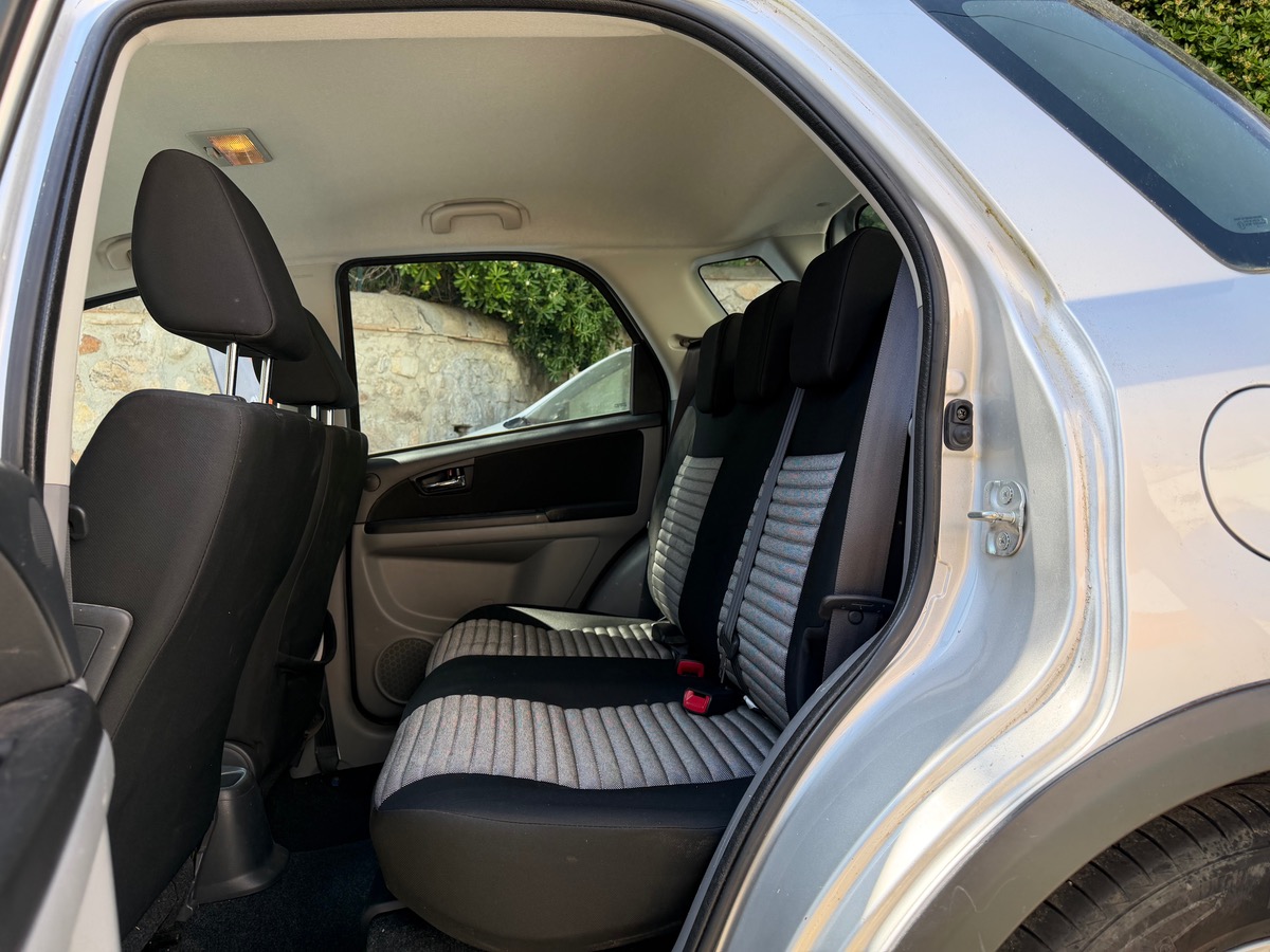 Suzuki SX4 2.0 DDIS 135 CV 4x4  /1er main / Attelage / Clim / KM Réel
