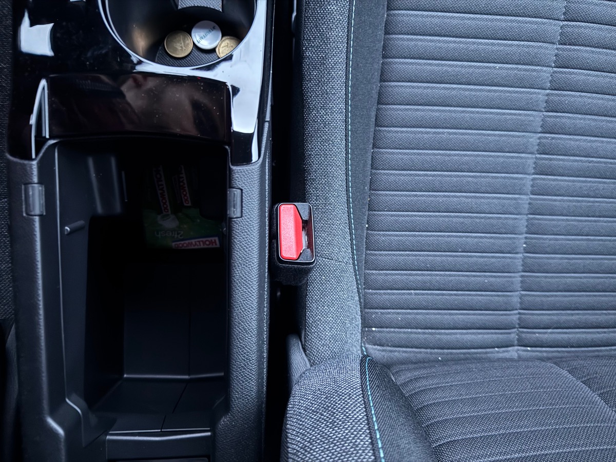 Peugeot 208 136 ch | Style | Démarrage sans clé | Régulateur de vitesse | Peugeot i-Cockpit