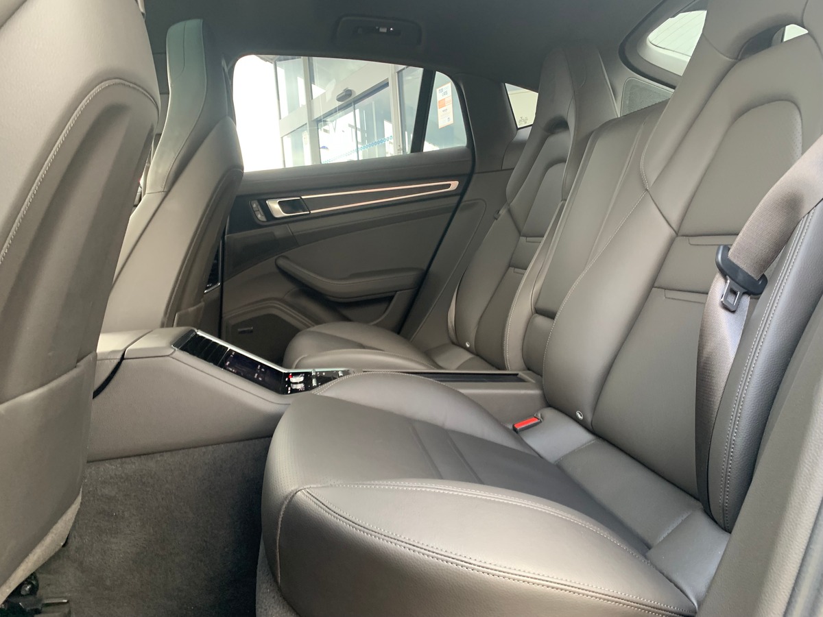 Porsche Panamera 465 ch | Platinium Edition | 4 E- Hybrid | TVA Récupérable | Jantes Sport Exclusive