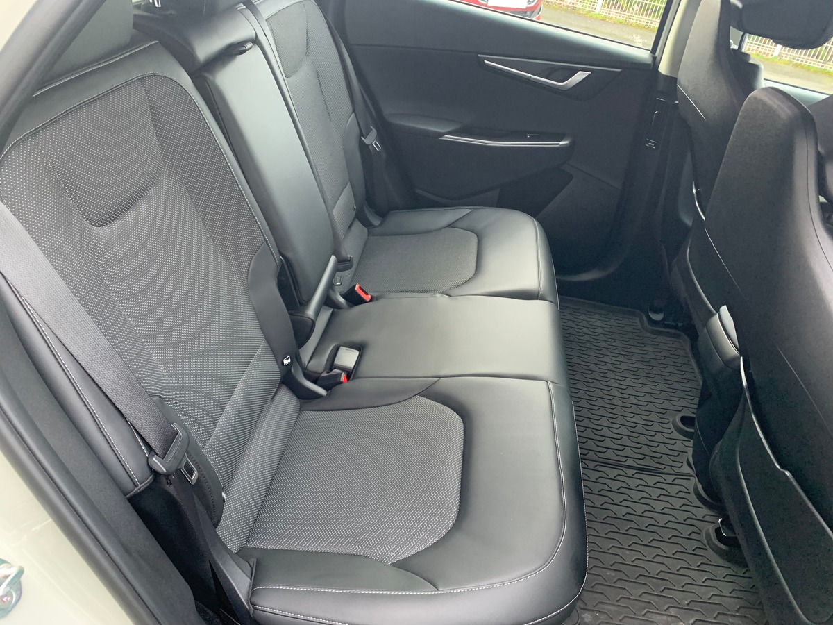 Kia EV6 229 | Active | Caméra recul | Démarrage sans clé | Radar arriére | Régulateur adaptatif