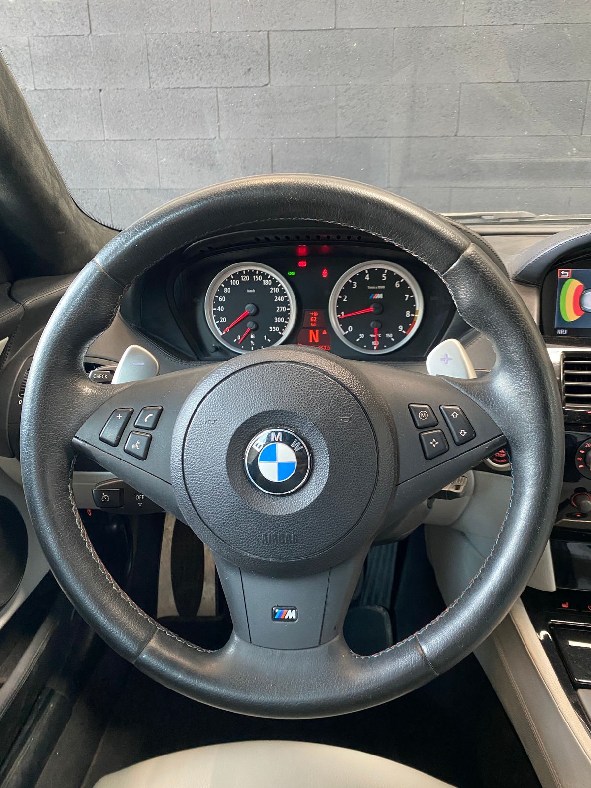 Bmw M6 V10 507 SMG7