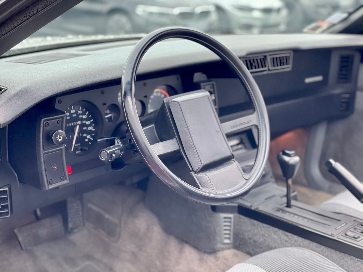 Chevrolet Camaro Cabriolet 1989 V8 5.0 195 CG FR m