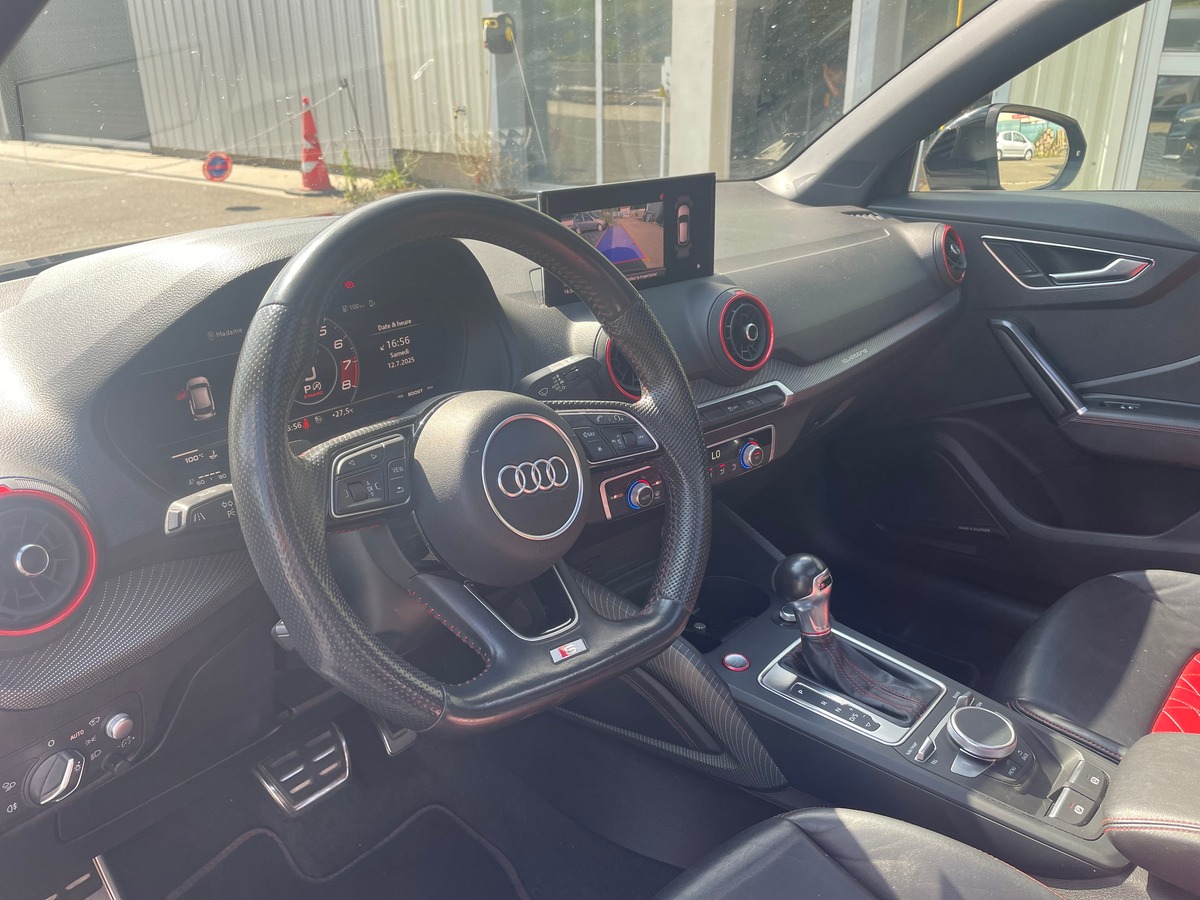 Audi SQ2 2.0 TFSi 300 cv BLACK EDITION QUATTRO S-TRONIC Toit Ouvrant full options