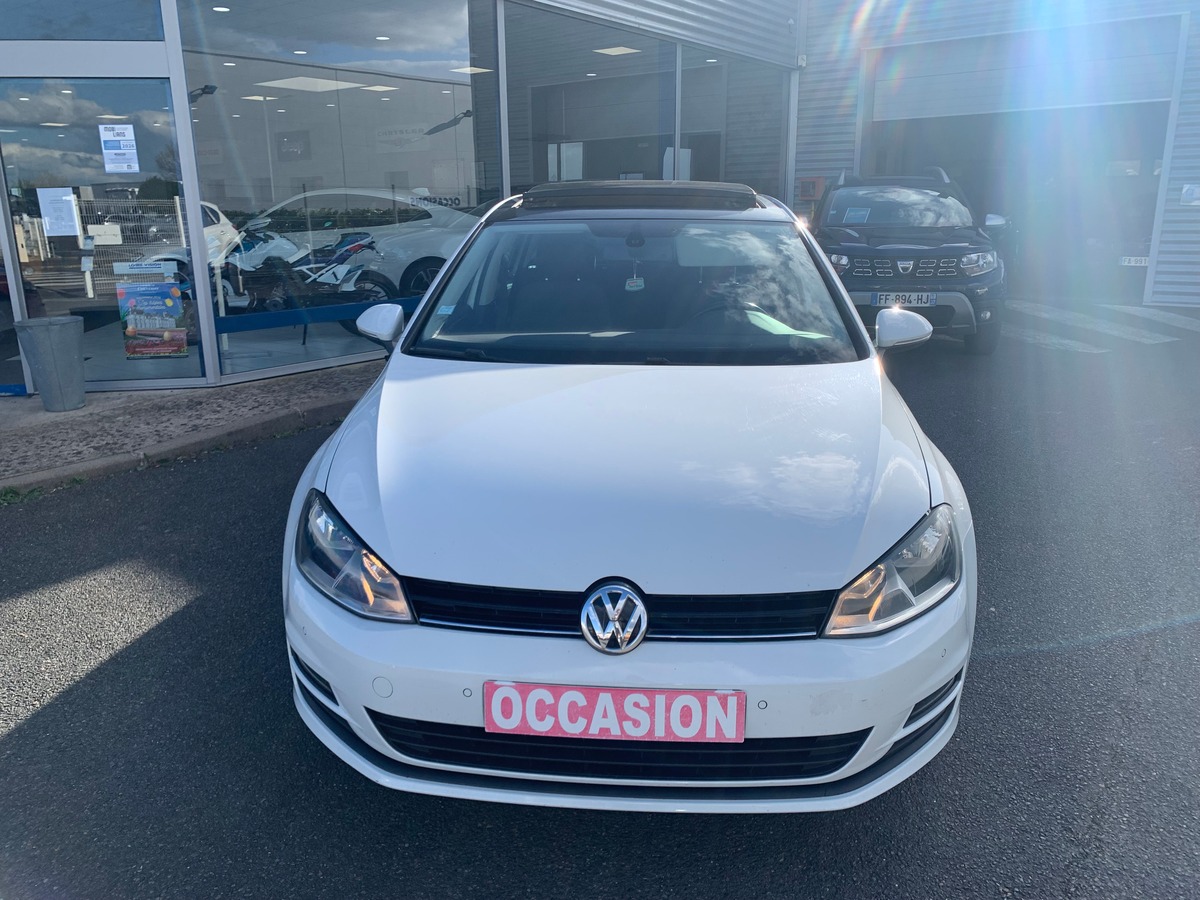 Volkswagen GOLF 7 105 ch | Confortline | Toit ouvrant | Régulateur de vitesse | Radar avant et arriére