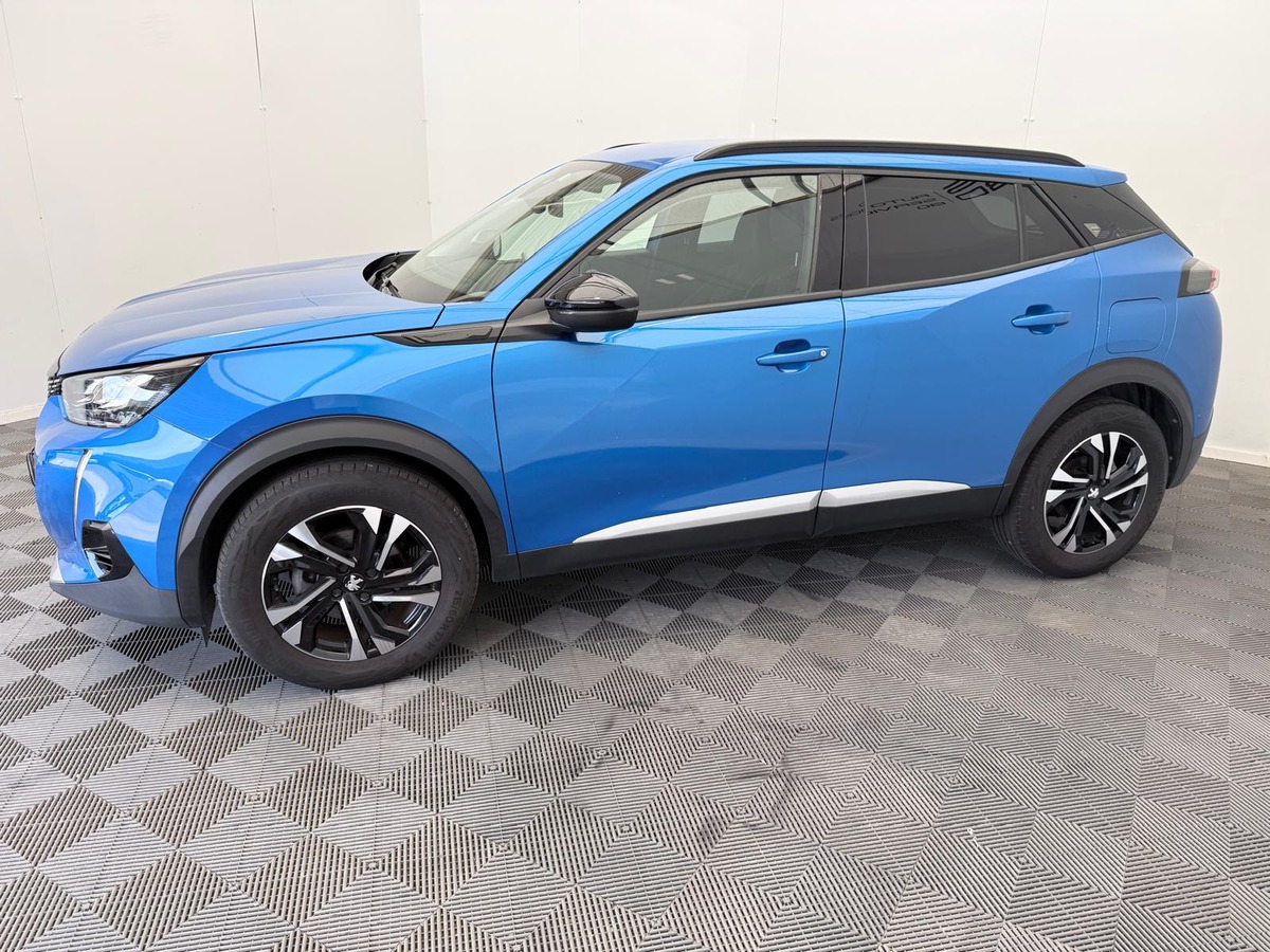 Peugeot 2008 ROADRIP 1.2 PURETECH 130 EAT8  Première main