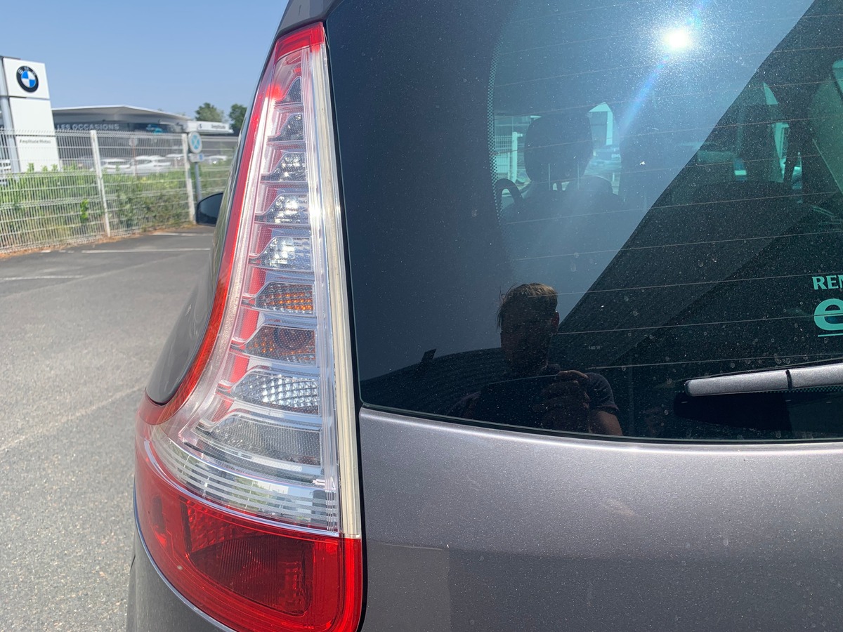 RENAULT Grand Scenic 130 chevaux | BOSE | 7 Places | Caméra de recul | Régulateur de vitesse | GPS