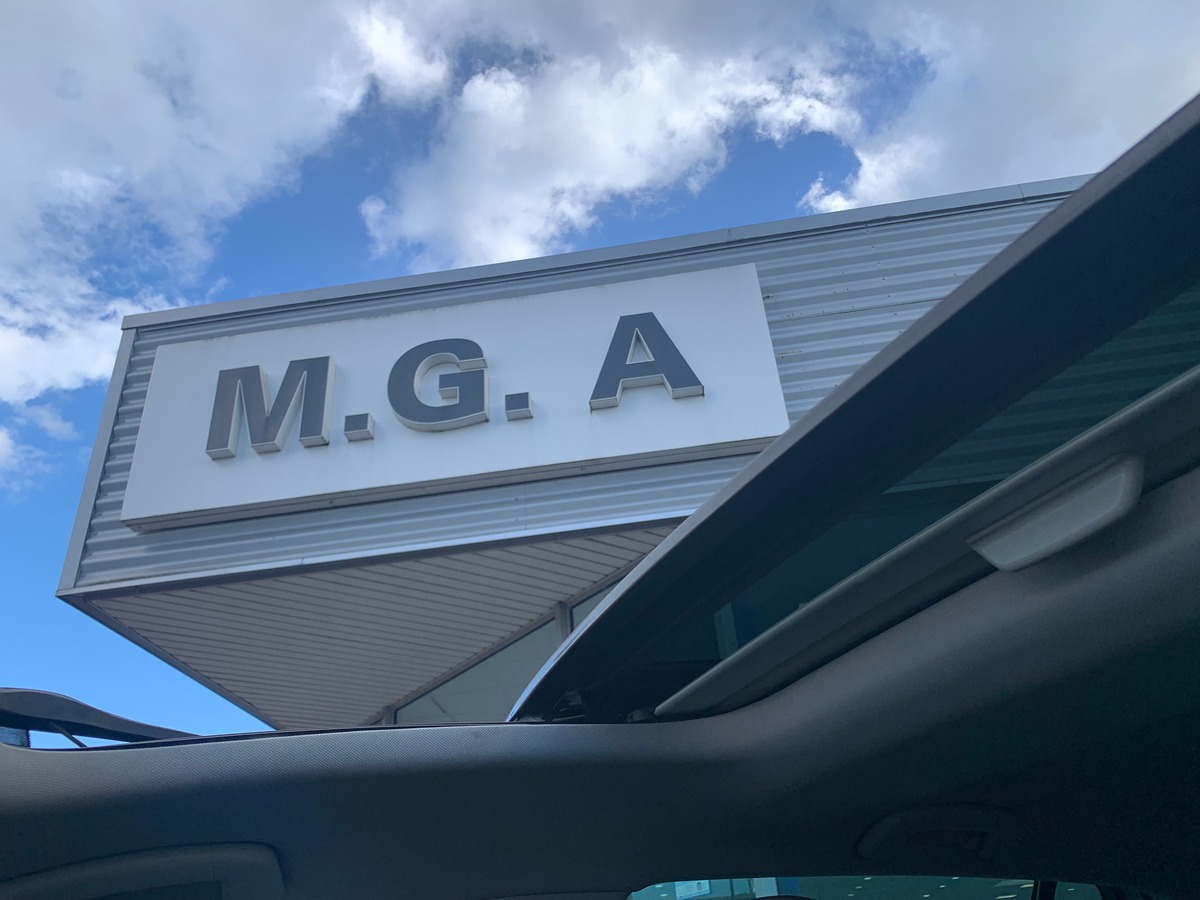 Volkswagen GOLF 7 105 ch | Confortline | Toit ouvrant | Régulateur de vitesse | Radar avant et arriére