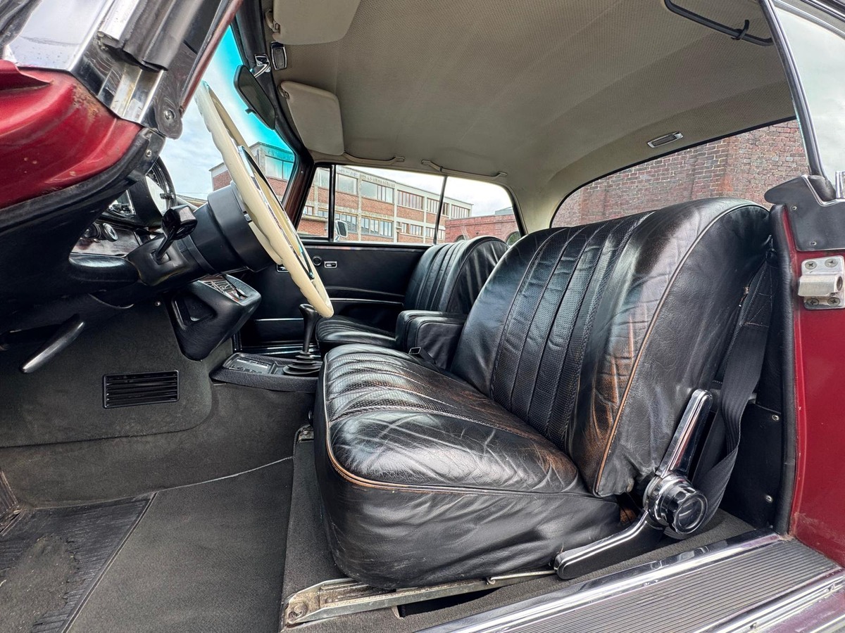 Mercedes-Benz 280 SE 3.5 V8 BOITE MANUELLE