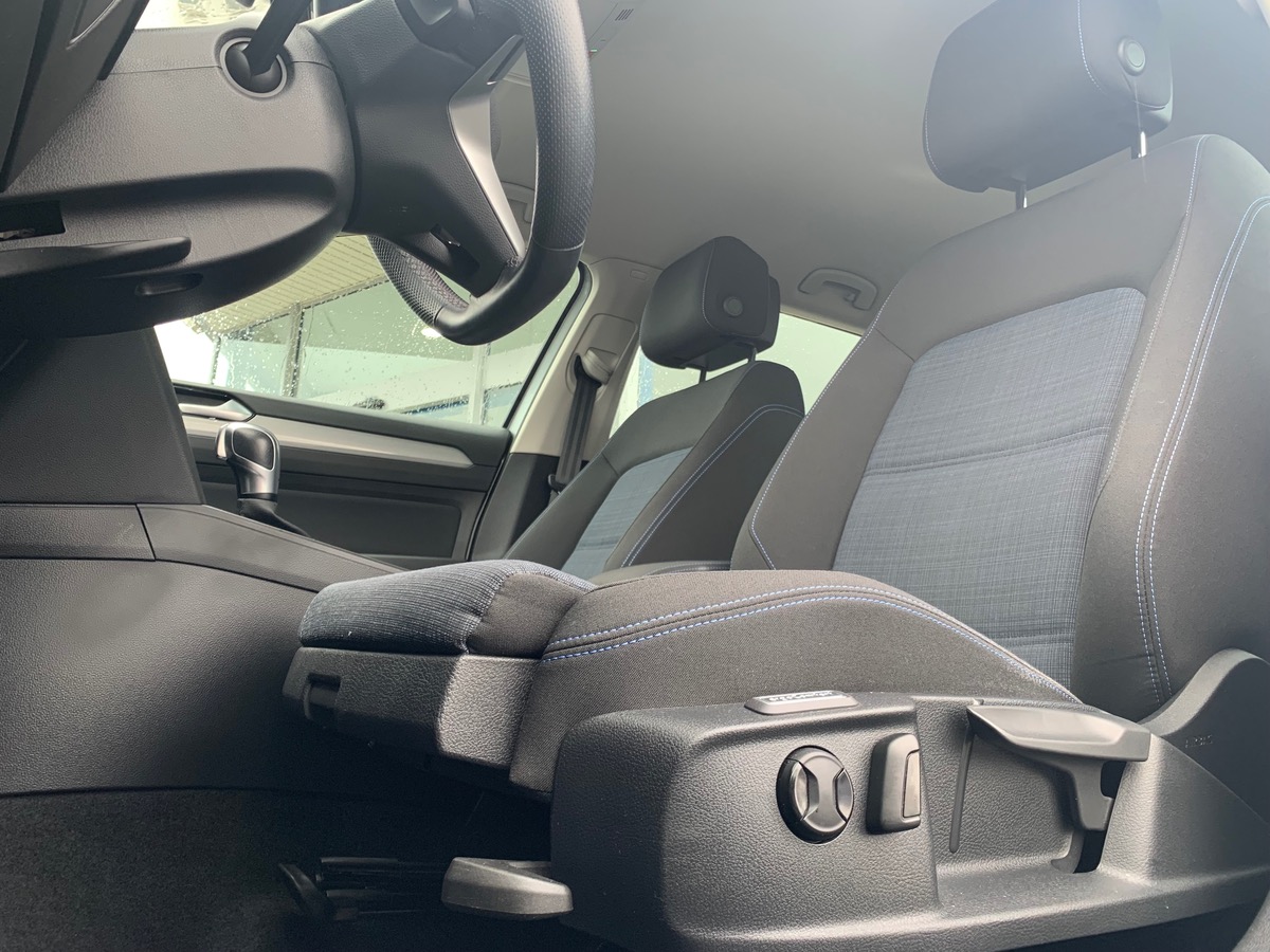 Volkswagen Passat 218 ch | GTE | Combiné instruments digital | Assistant Feu de Route