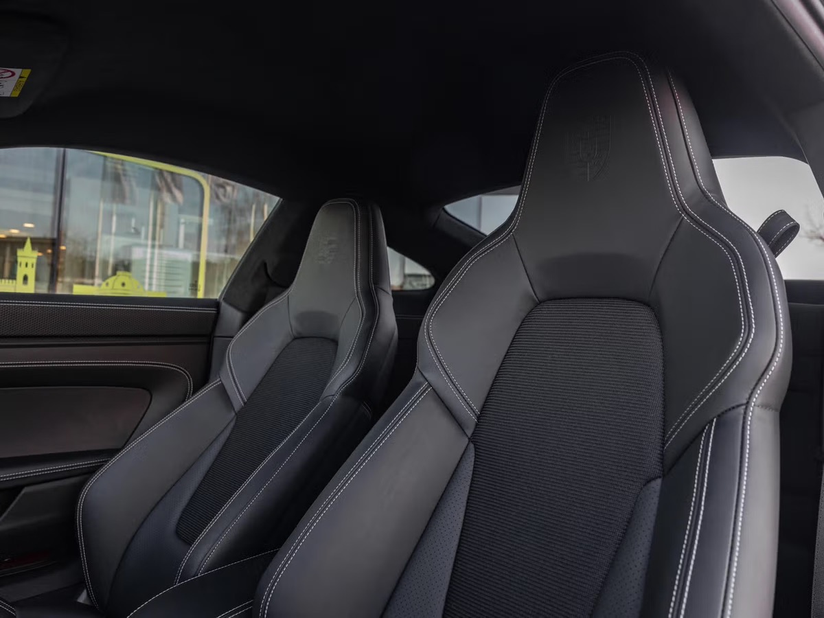 Porsche 911 GT3 Touring Pack 992.2 MALUS INCLUS