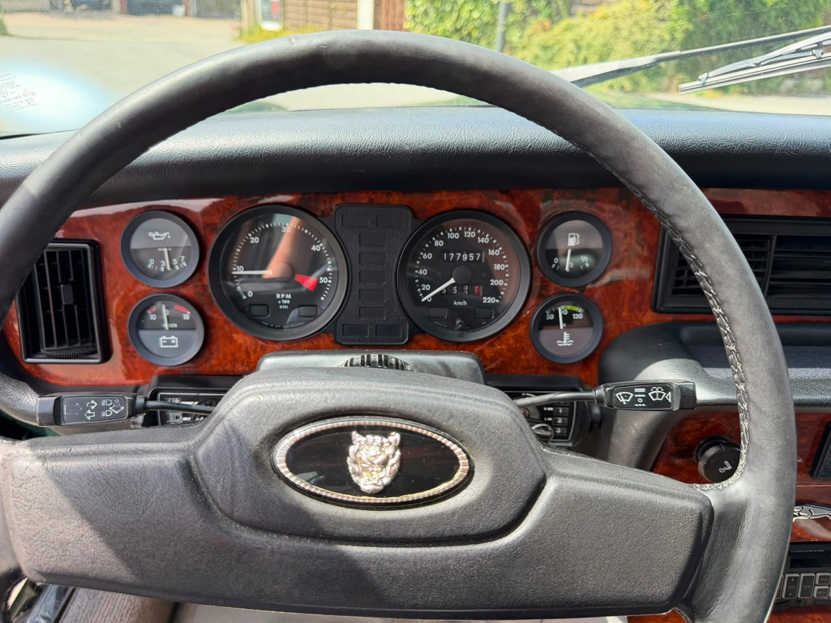 Jaguar XJ 6 Série 3 4.2 204cv - boite automatique