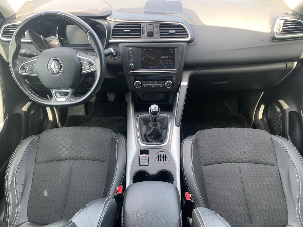 RENAULT Kadjar 130 | Intens | Caméra recul | Régulateur vitesse | Attelage amovible | Roue secours