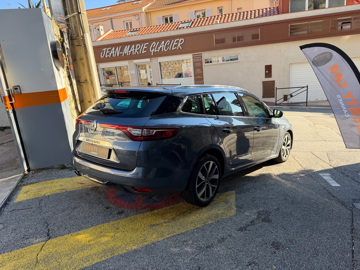 RENAULT Megane ESTATE TCE 130 CV / Intens / Grand écran / Caméra / KM Réel / Jantes