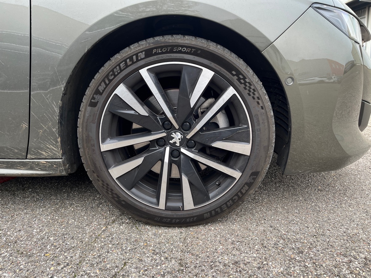 Peugeot 508 SW HYBRID 225ch GT e-EAT8, Suivi complet Peugeot, Sièges Alcantara, Audio FOCAL