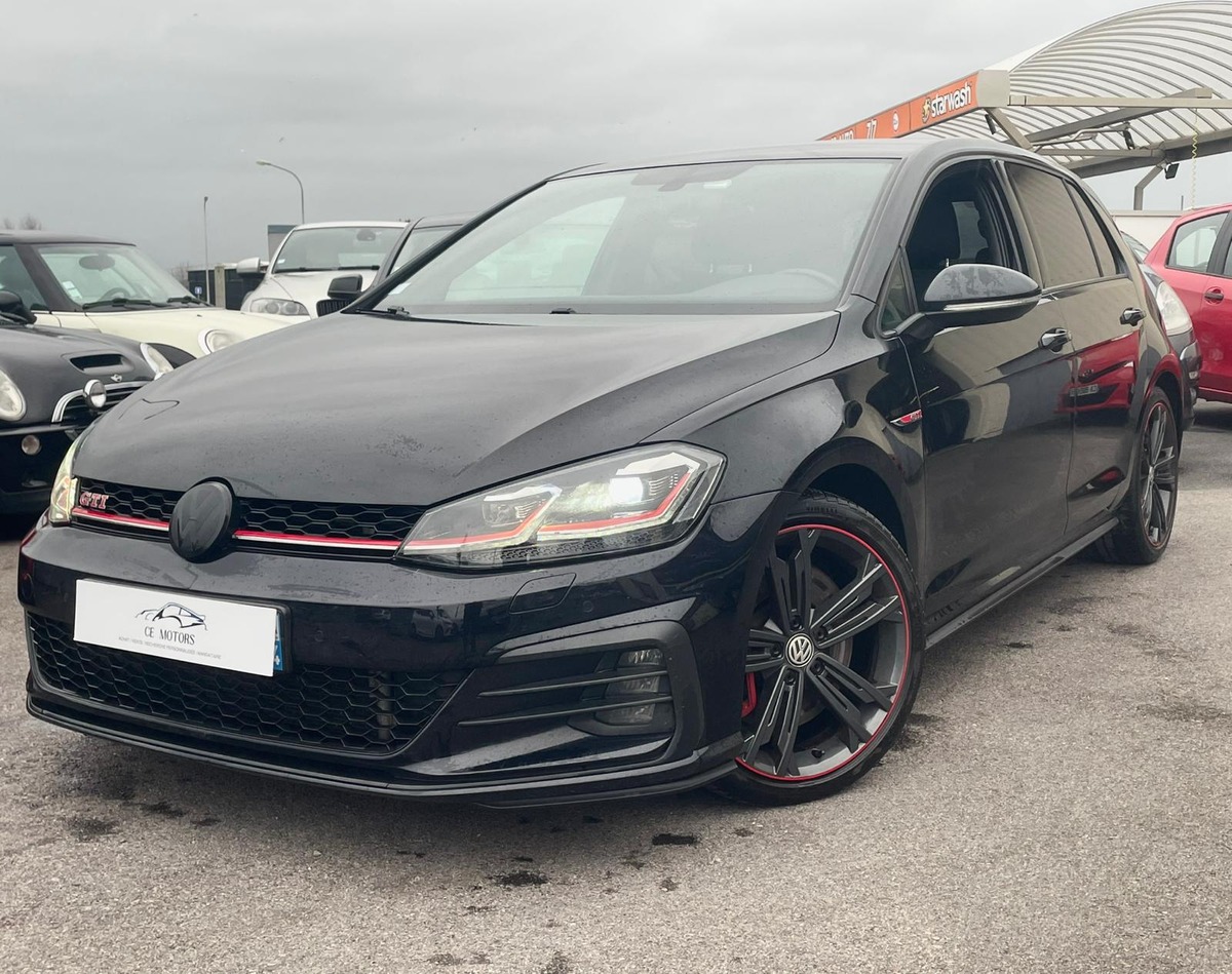 Volkswagen Golf 7.5 GTI PERFORMANCE 2.0 TSI 245  DSG7 5P