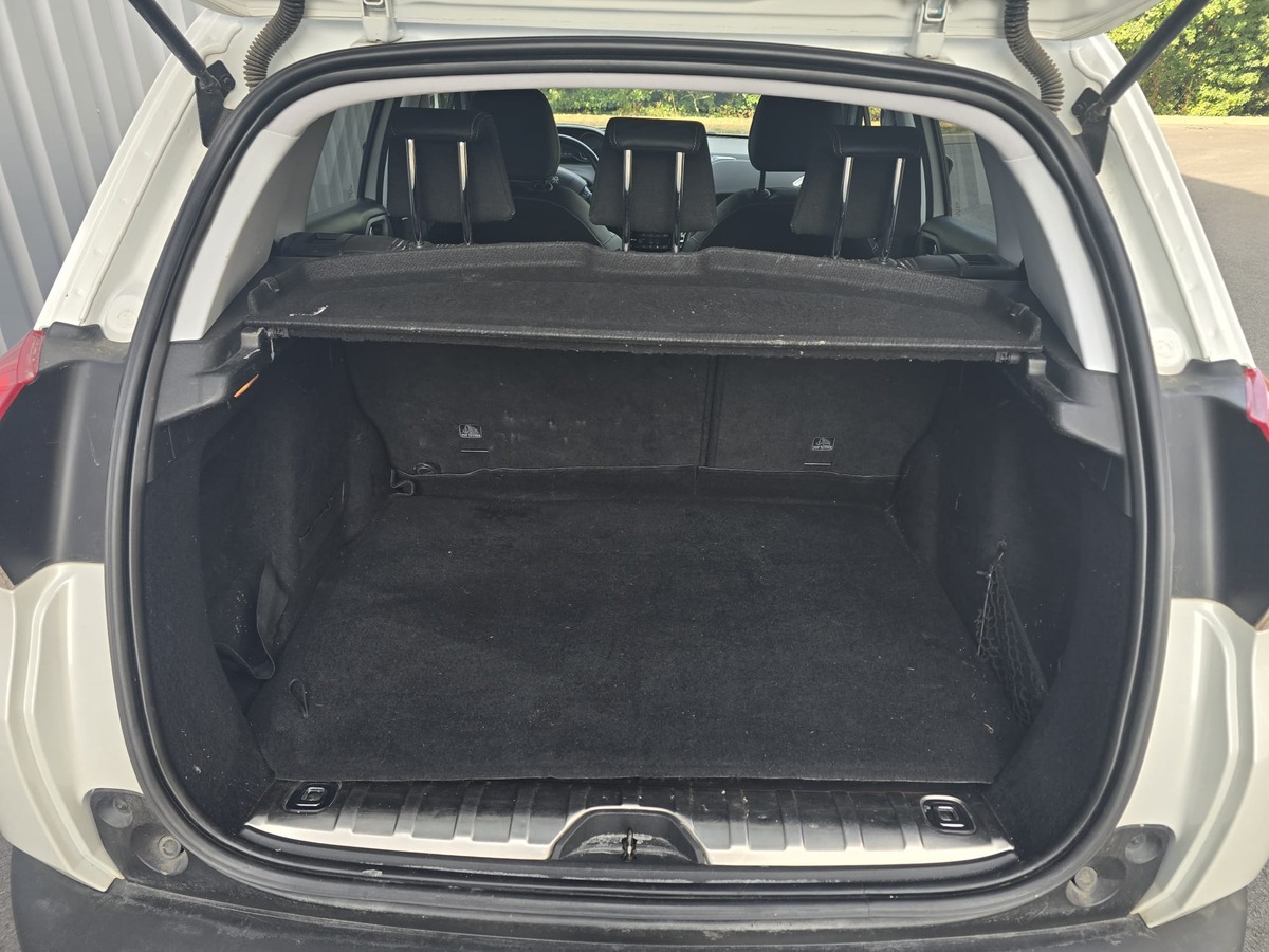 Peugeot 2008 1.2 Pure tech 110cv Finition Allure
