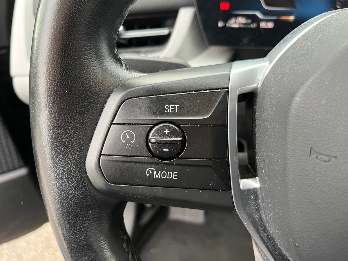 Bmw Série 2 225e Active Tourer XDRIVE, SUIVI COMPLET BMW, ATTELAGE, CAMERA, PARK ASSIST