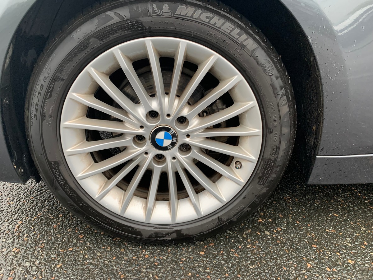 Bmw Série 3 184 | Luxury | Cuir | Radar avant arriére | Historique maintenance | Démarrage sans clé