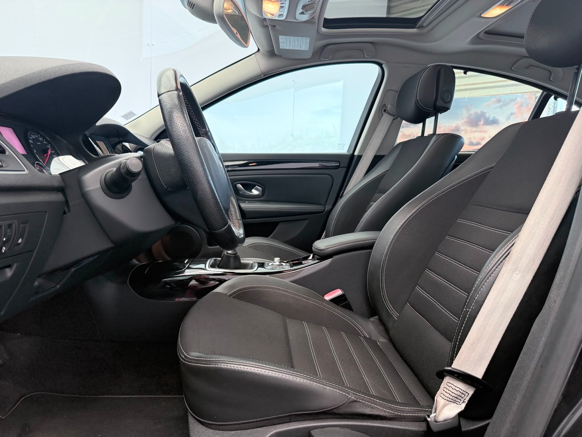 RENAULT Laguna 1.5 Dci 110  BOSE EDITION  Première main
