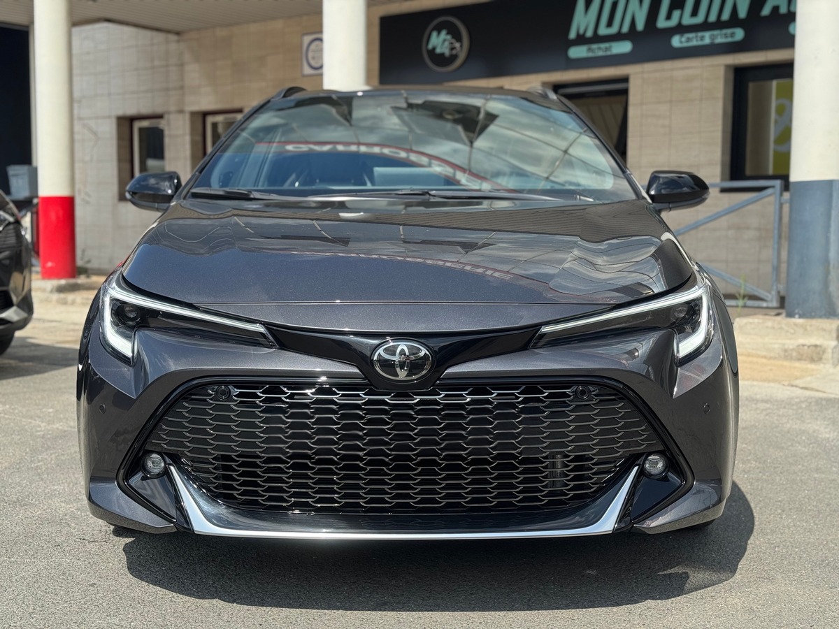 Toyota COROLLA TOURING SPORT 2.0 196ch GR Sport Pack TS - Full options - Entretiens Toyota
