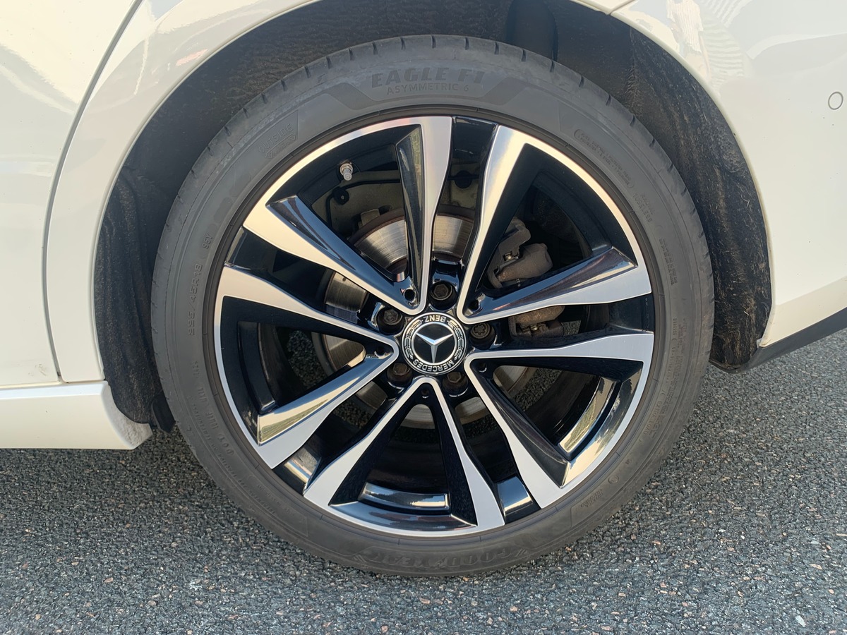 Mercedes-Benz Classe B 150 chevaux | Progressive Line | Siéges chauffants | Caméra recul | Attelage