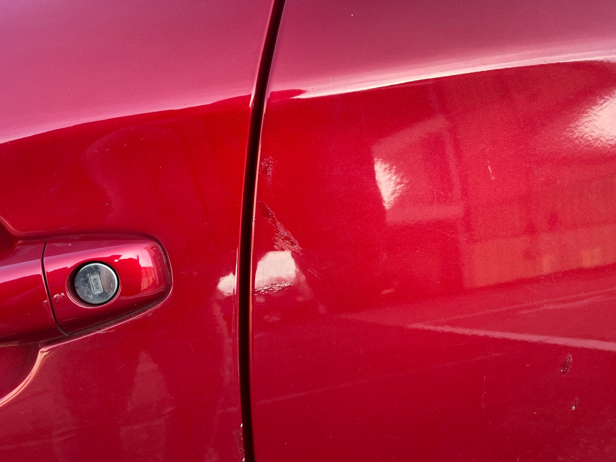 Citroën C4 1,6 120ch MILLENIUM, SUIVI COMPLET, RADAR AVANT/ARRIERE, GPS, CARPLAY, REGULATEUR