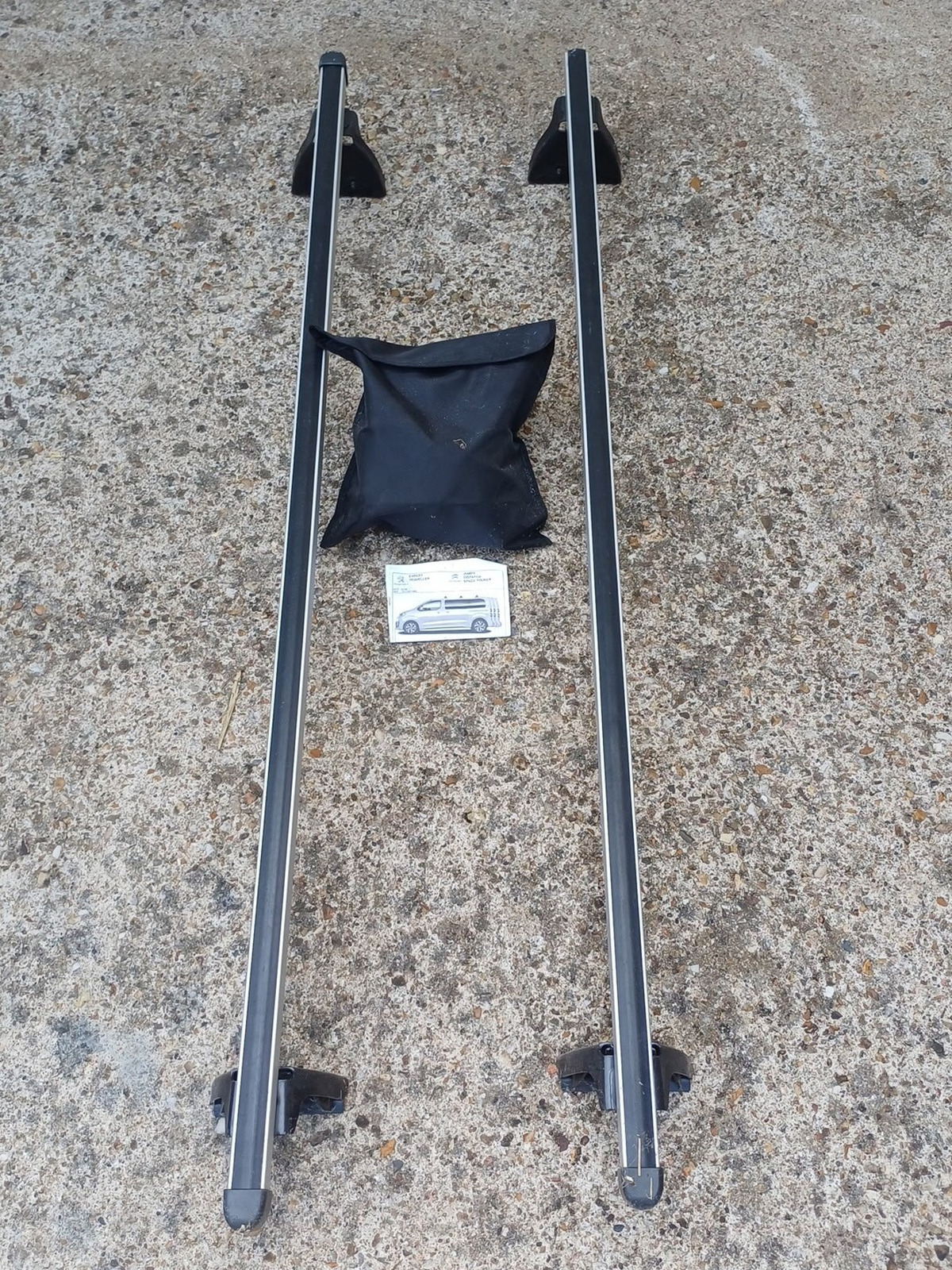 Citroën Spacetourer 120 ch | Feel | 8 places | Attelage | Régulateur de vitesse | Taille M | Radars