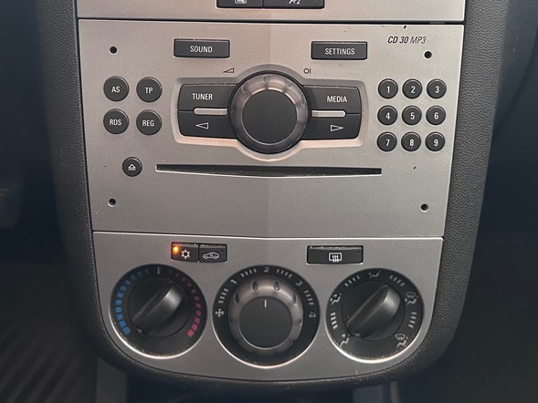 Opel Corsa IV (2) 1.0 65 COOL LINE 3P Garantie 12 mois