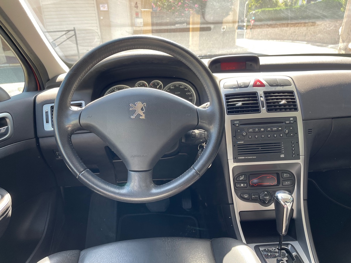 Peugeot 307 1.6 i 110 CV / KM REEL/ 5 Portes / Intérieur Cuir/  Clim/ Boîte auto