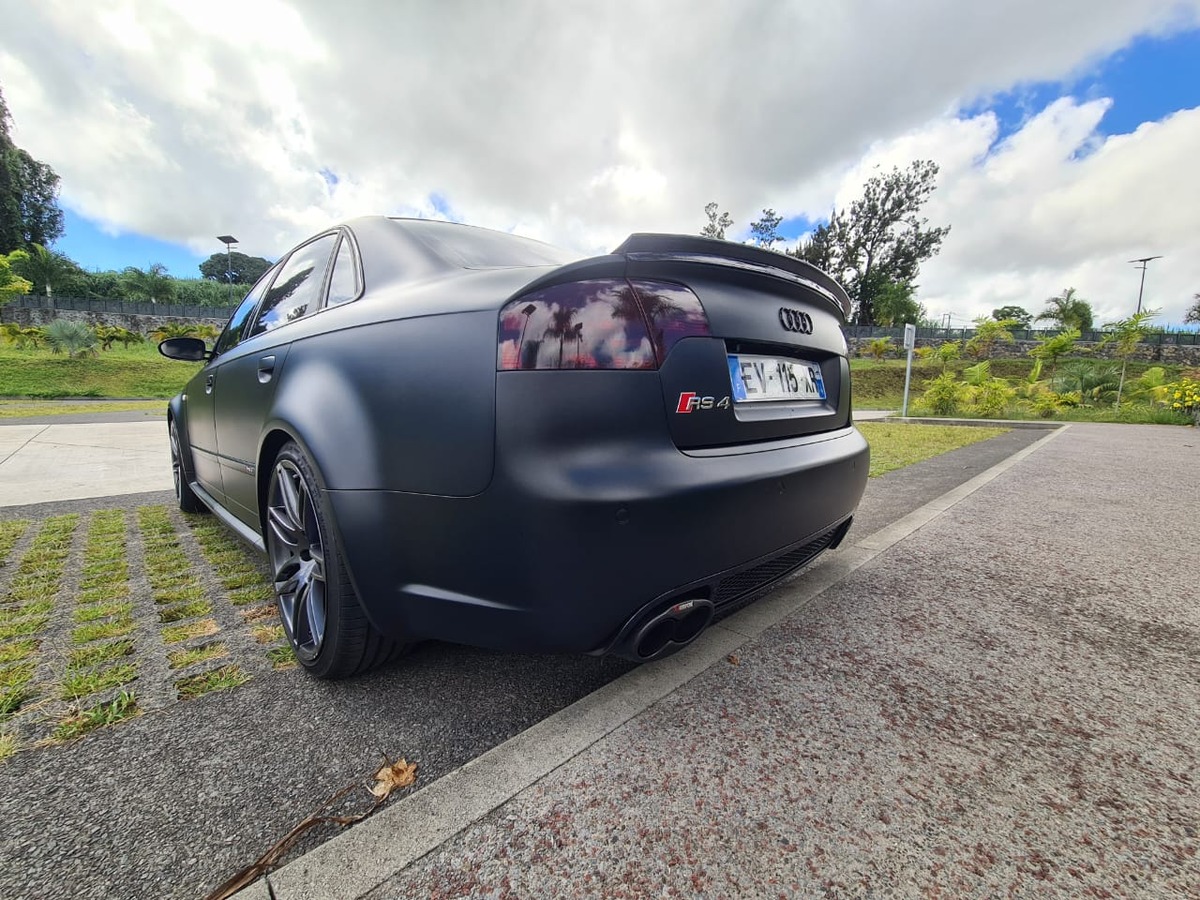 Audi RS4 QUATTRO PACK F1