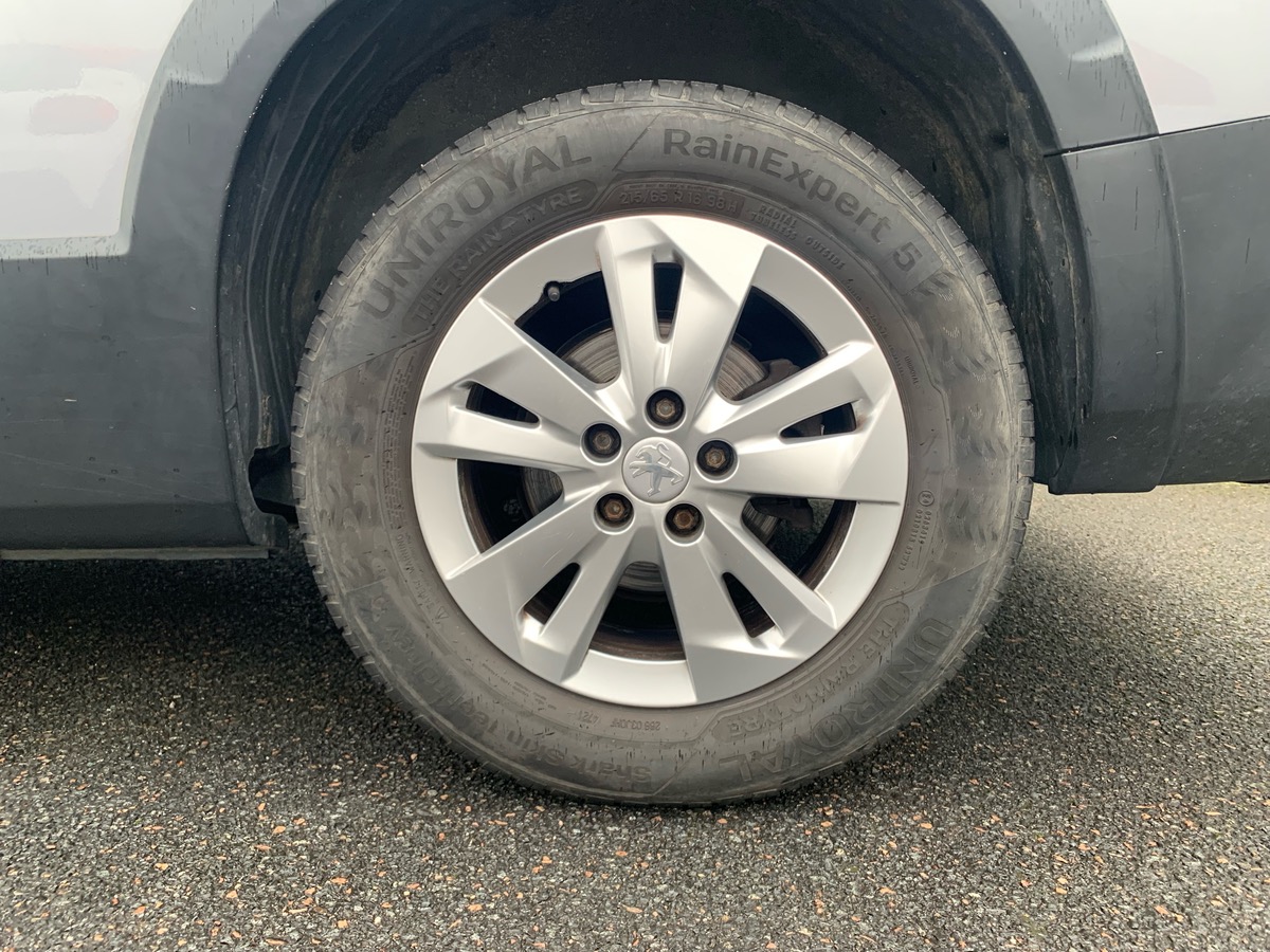 Peugeot Rifter 130 ch | Allure | Régulateur vitesse | Apple car play Android auto | Roue de secours