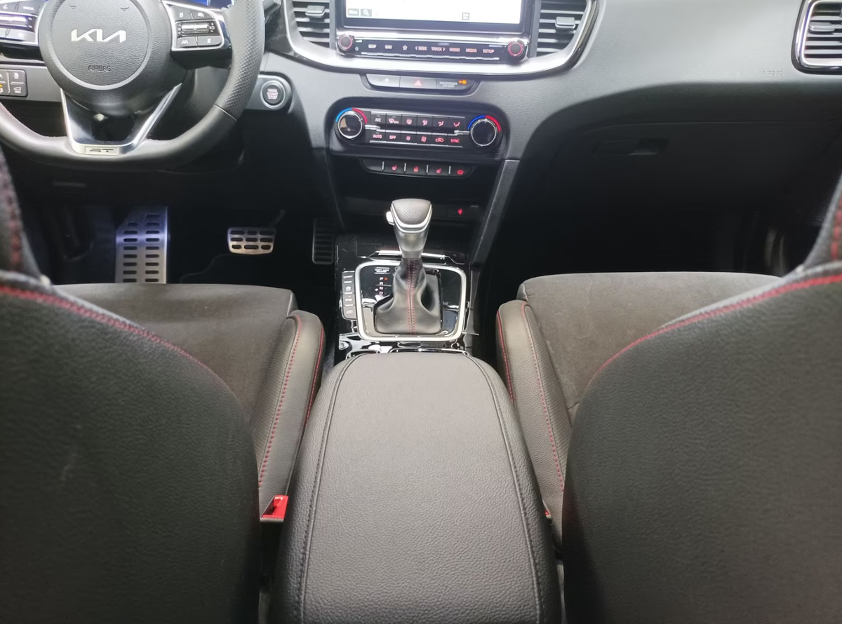 Kia ProCeed 1.6 T-GDI 204ch GT DCT7