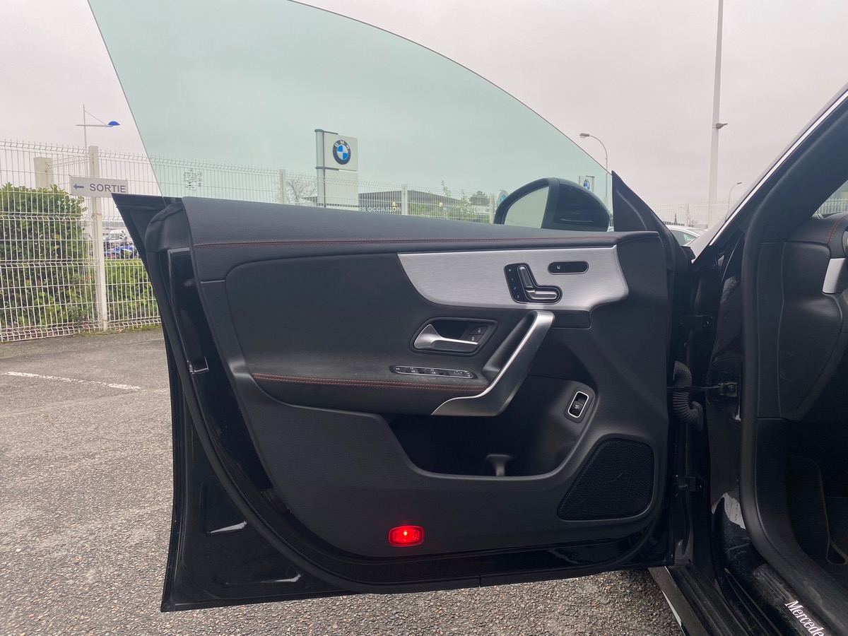 Mercedes-Benz CLA Shooting Brake 163 ch | AMG LINE | Pack premium plus | Avertisseur d'angle mort