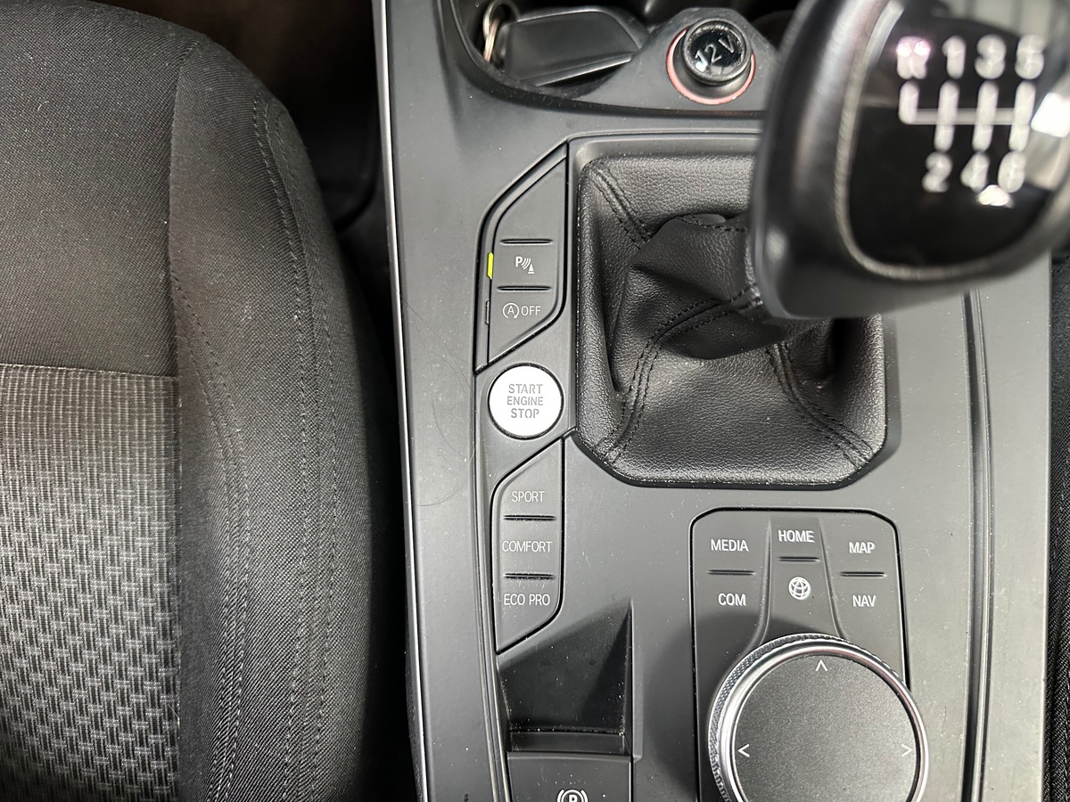 Bmw Série 1 (F40) 116D LOUNGE entretien complet BMW